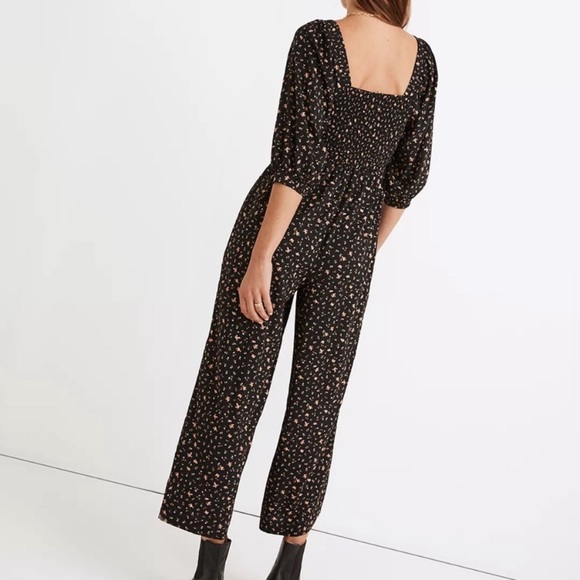 Madewell Lucie Elbow-sleeve Smocked Wide-leg Jumpsuit in Stem Scatter - Picture 3 of 8